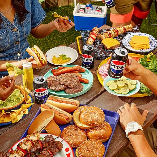 Diet Pepsi Soda, 7.5 Ounce Mini Cans, 10 Pack