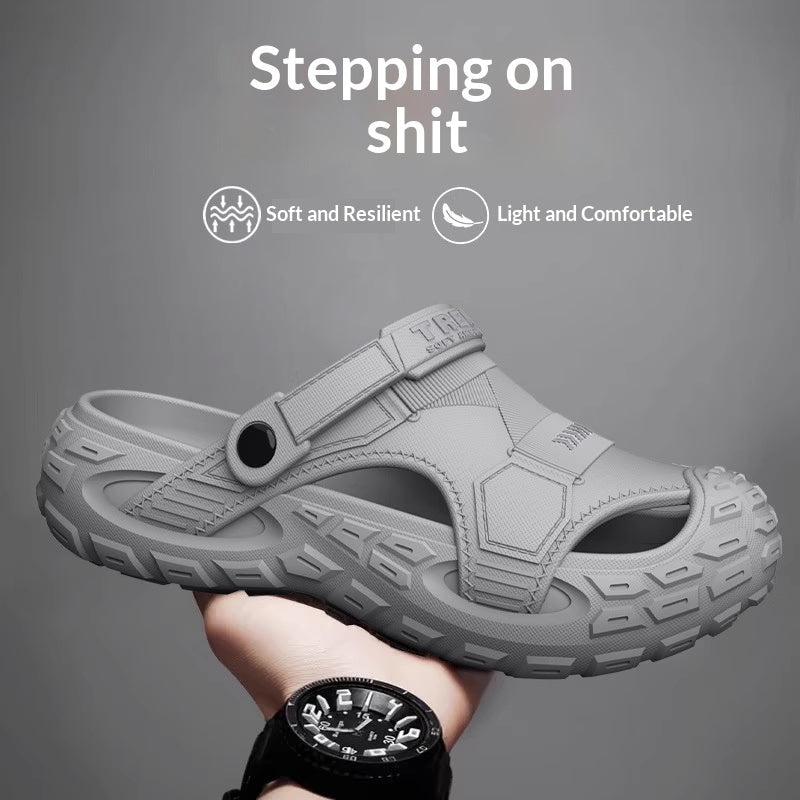 Men's Summer Beach Clogs - Breathable Non-Slip Closed-Toe Outdoor Shoes